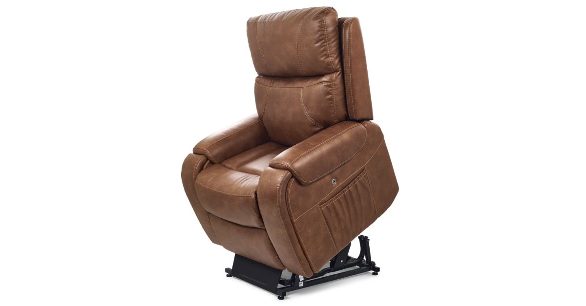 How Lift Chairs Help Reduce the Risk of Falls at Home